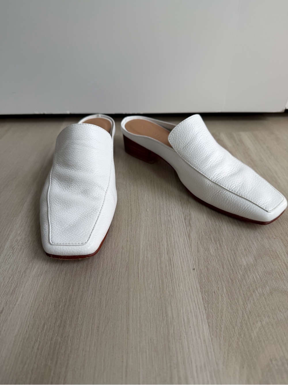 Huma Blanco White Felix Loafer Mule Slides